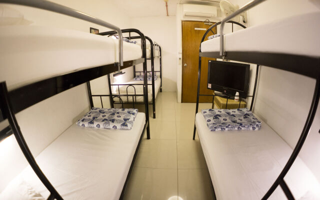 Ark Hostel