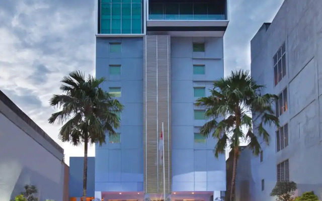 Sparks Life Jakarta, ARTOTEL Curated