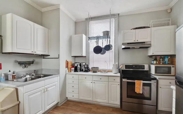 Bywater Home, Parking and Pet Friendly Retreat by RedAwning