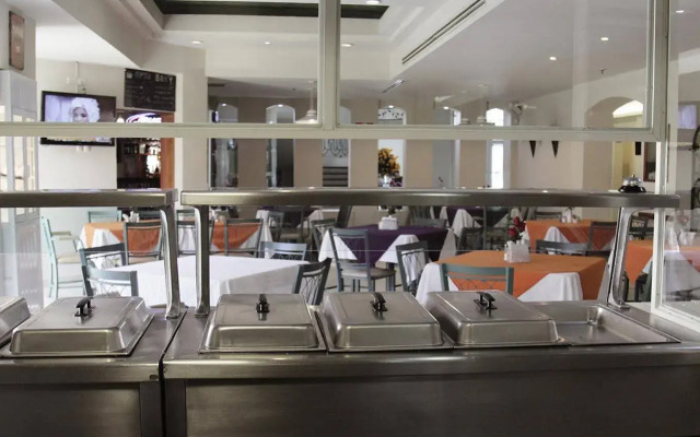 Отель Bazarell Inn