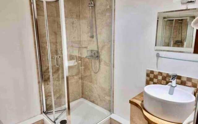 Inviting 1-bed Apartment in Banbury
