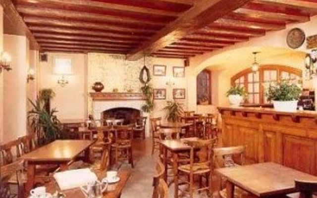 Logis Hôtel Le Commerce