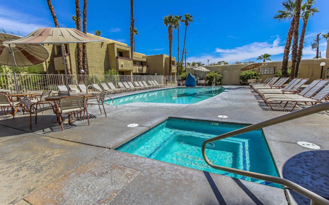 Desert Vacation Villas