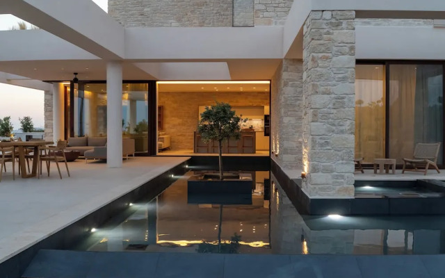 Seanatra Luxury Villas
