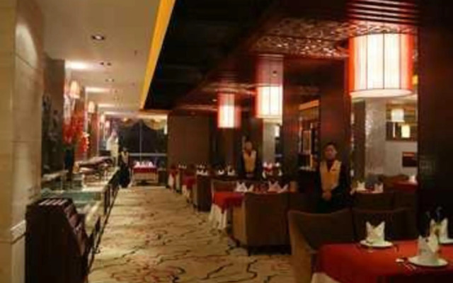 Royal Prince Hotel