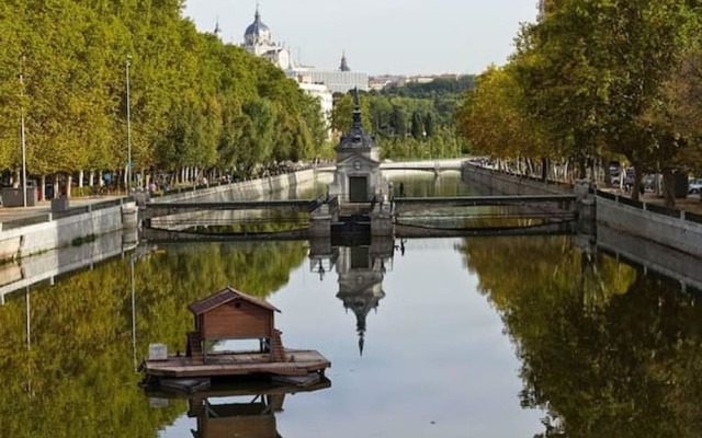 Apartment With 2 Bedrooms In Madrid, With Wonderful City View, Furnished Terrace And Wifi