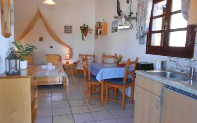 Sea View Apartments by Susi & Sofia