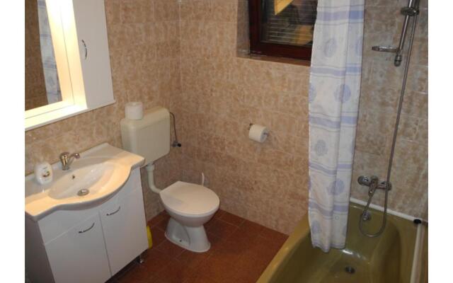 Apartment Elma 21 pax groundfloor