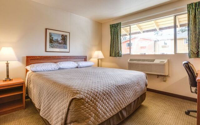 Coachman Inn