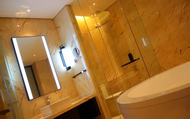 Thank Inn Plus Hotel Henan Zhengzhou  Economic and Technological Development Zone Tower