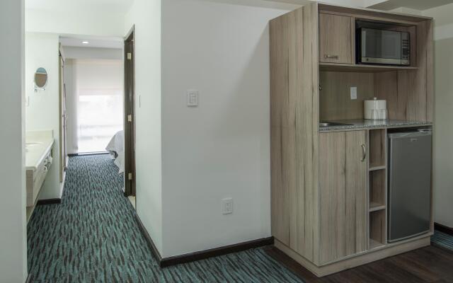 Holiday Inn & Suites Mexico Zona Reforma by IHG