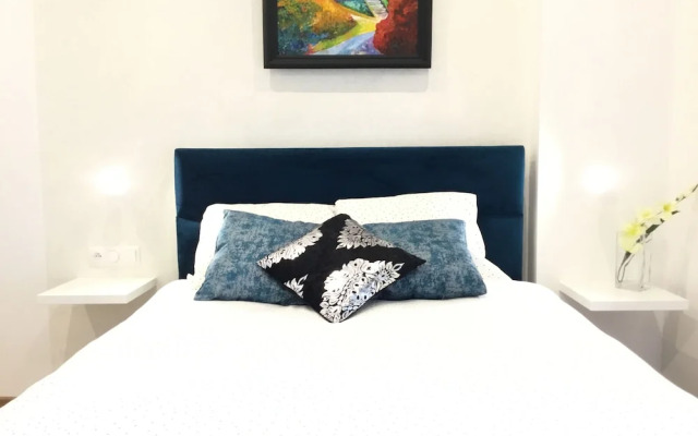 Neo Apartments