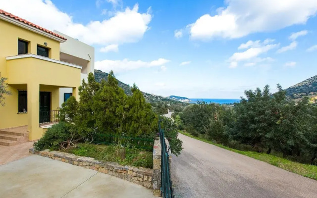 Argyro Villa