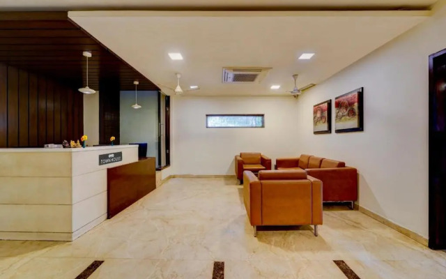 OYO Townhouse 1116 Kinglive Stays