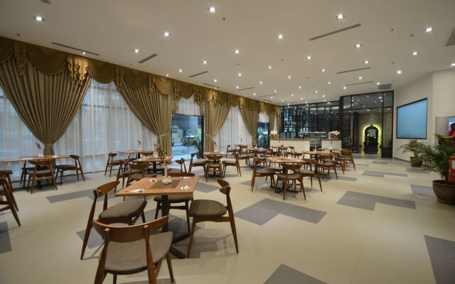 Hotel Signature International at Pudu