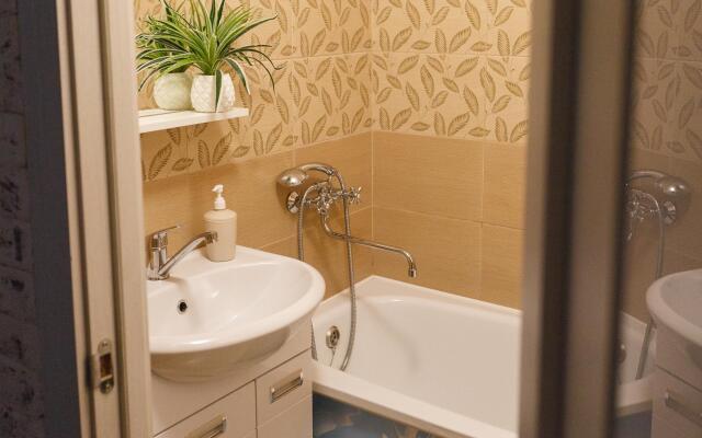 Live comfortably on Oktyabrsky Avenue 82