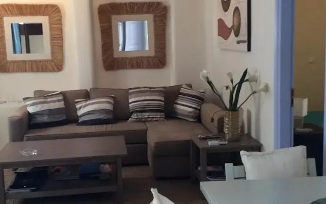 Edelweiss Luxury Suite, 1 minute walk to beach
