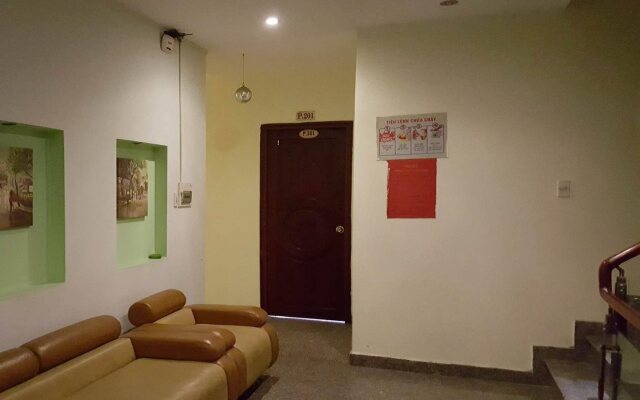 Truong Giang Hotel