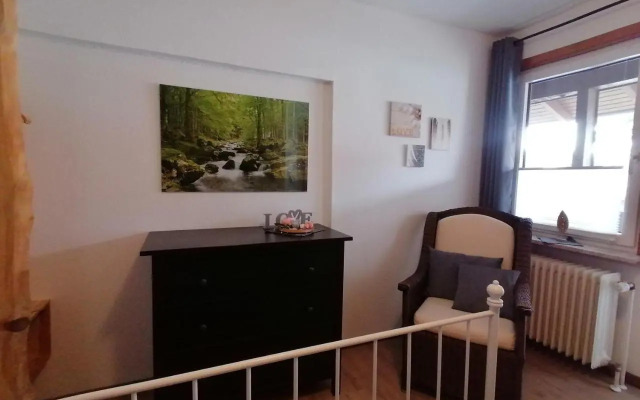 Ferienwohnung am Reinhardswald -Buchenzweig-