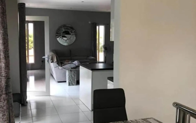 Stunning 3-bed Apartment in Rodney Bay