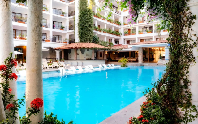 Playa Los Arcos Resort & Spa All Inclusive