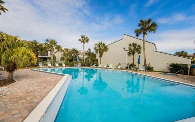 Sea Winds 16 2 Bedroom Condo By Redawning