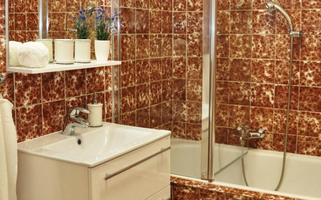 Atmospheric Quiet Apartment