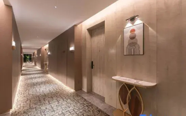 Qingdao Lanting Hotel (Jimo District Manhe Plaza)