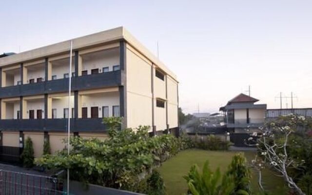 Pondok Taman 828