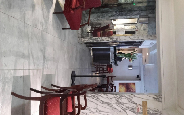 Salles Hotel