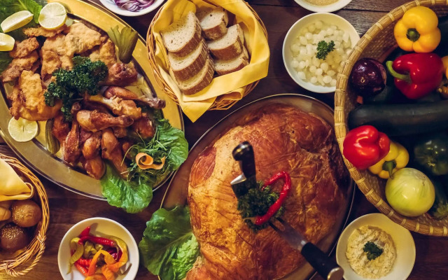 U Zlate Podkovy - At The Golden Horseshoe