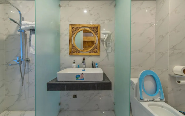 Ling He Boutique Inn