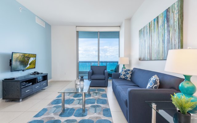 Churchill Suites Monte Carlo Miami Beach