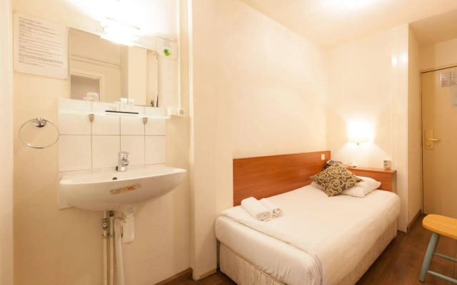 Townhouse Hotel