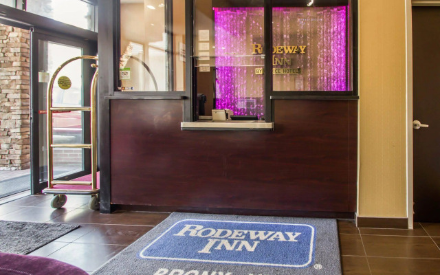 Rodeway Inn Bronx Zoo