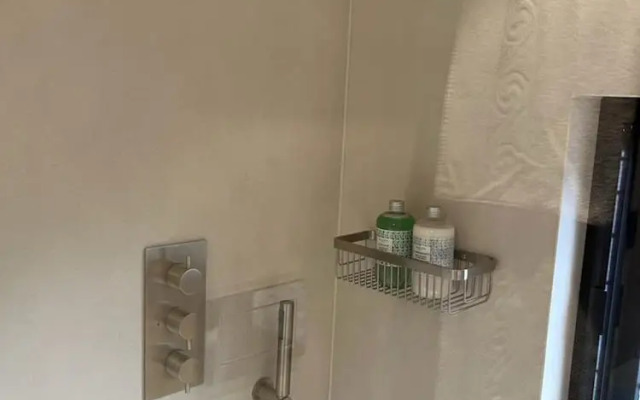 Luxury Suite in Cadogan Square III