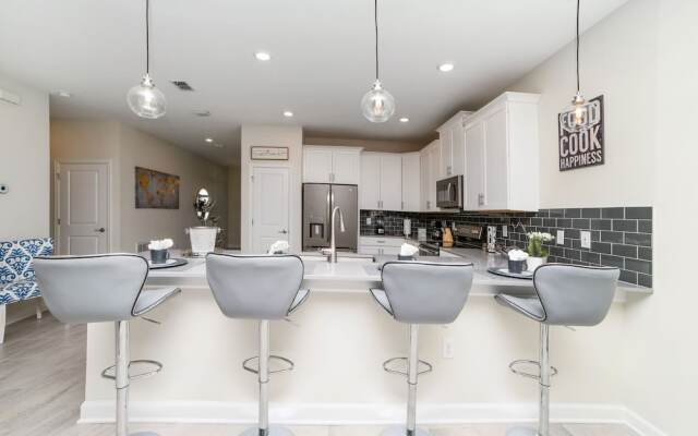 9 Bdrm Champions Gate Villa