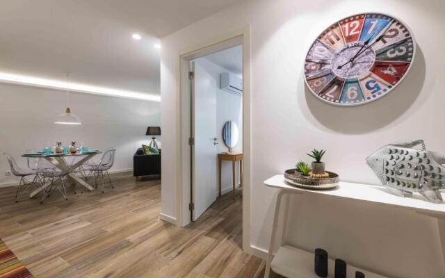 Downtown Albufeira 3-bedroom Luxury Apartment