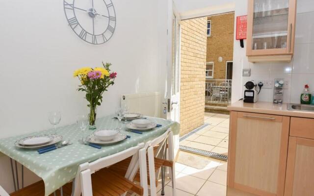 Solent Landing No 12A - Beachfront