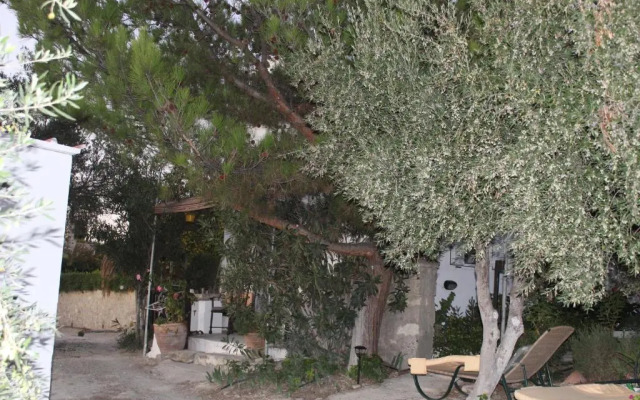 Spiti tou Papa sto Vouno