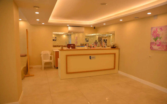 Marpessa Blue Beach Resort & SPA Hotel
