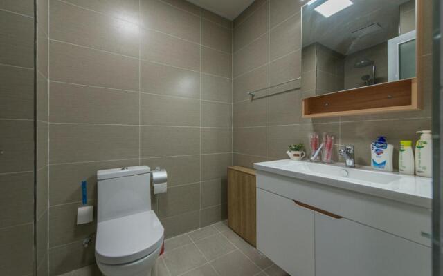 Xi'an Yanta·Yongning Gate· Locals Apartment 00135090