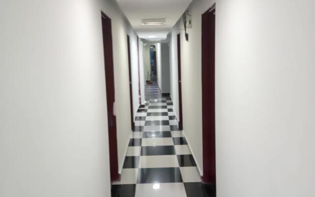 New Wave Hotel Nilai 1