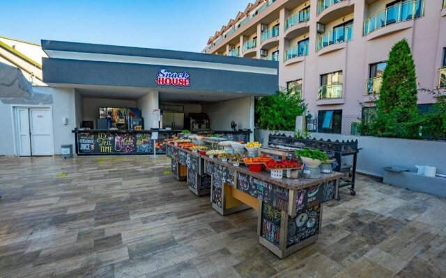 Eldar Garden Resort Hotel