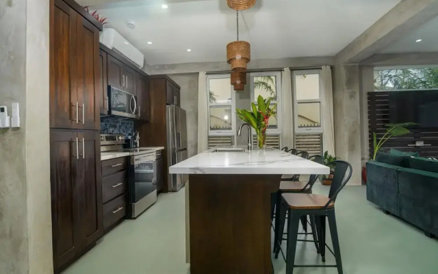 Conmigos 3 Bedroom Condo - Unit 2