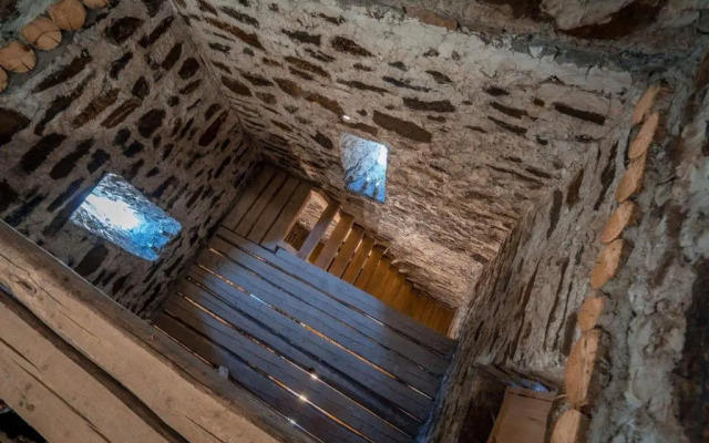 Svaneti, Hotel Ushguli