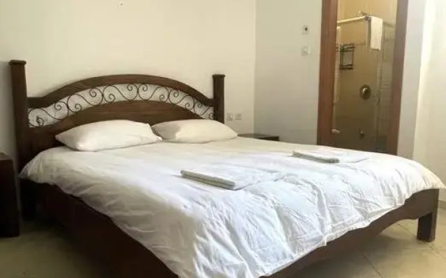Amdar 2BR Garden Apt EILAT