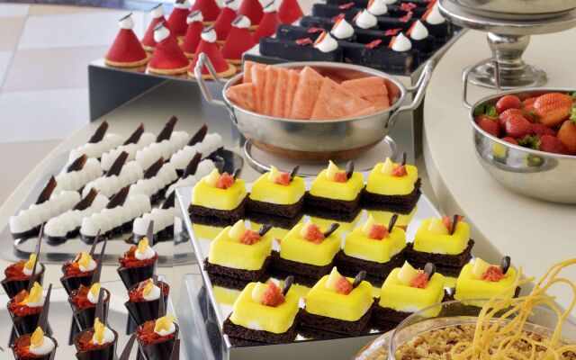 Movenpick Hotel Amman (ex Holiday Inn Amman)