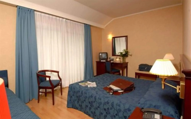 Terminal Hotel
