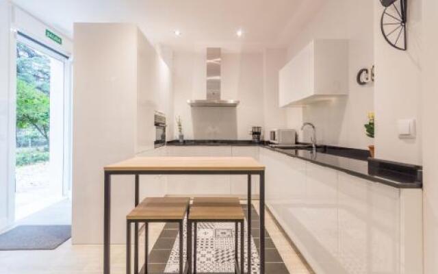 Mit House Avenida America En Madrid Capital
